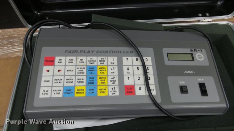 image for item EF9221 (2) Fair Play basketball scoreboards