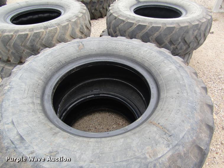 image for item EI9423 (6) 14.00R24 tires