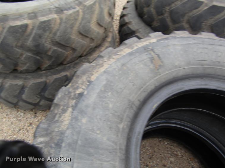 image for item EI9423 (6) 14.00R24 tires