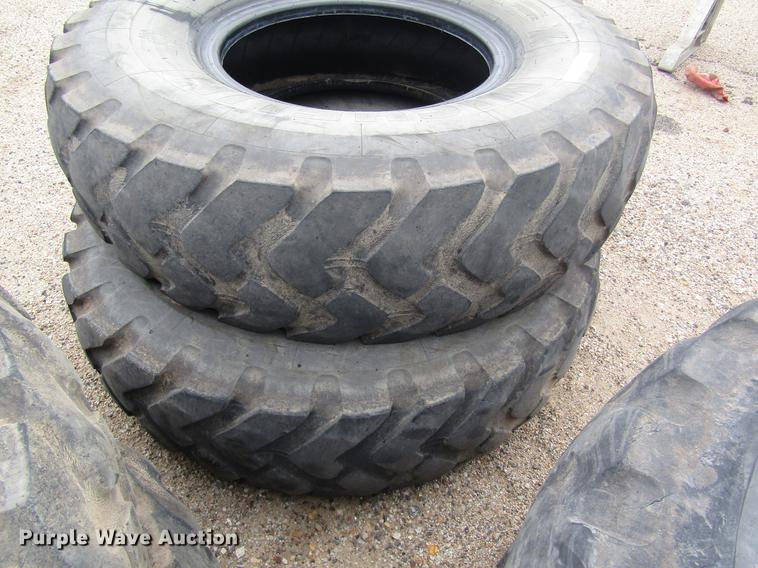 image for item EI9423 (6) 14.00R24 tires