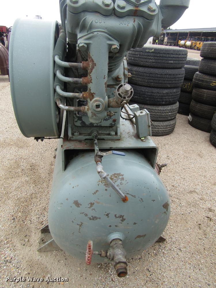 image for item EI9430 Gardner Denver air compressor
