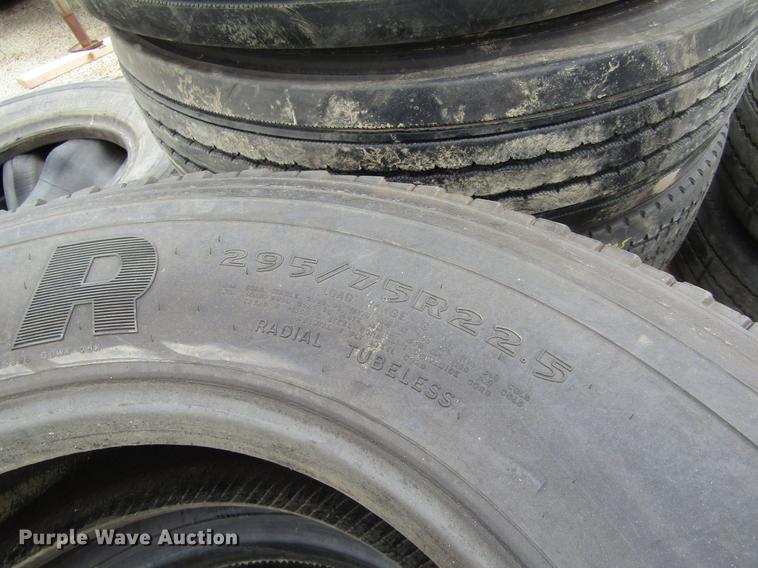 image for item EI9434 (9) tires