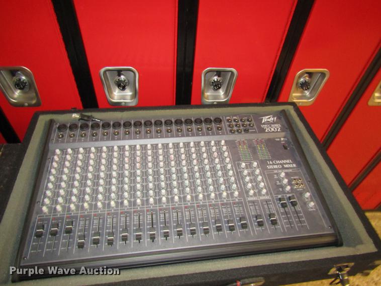 image for item EI9445 Peavey speakers