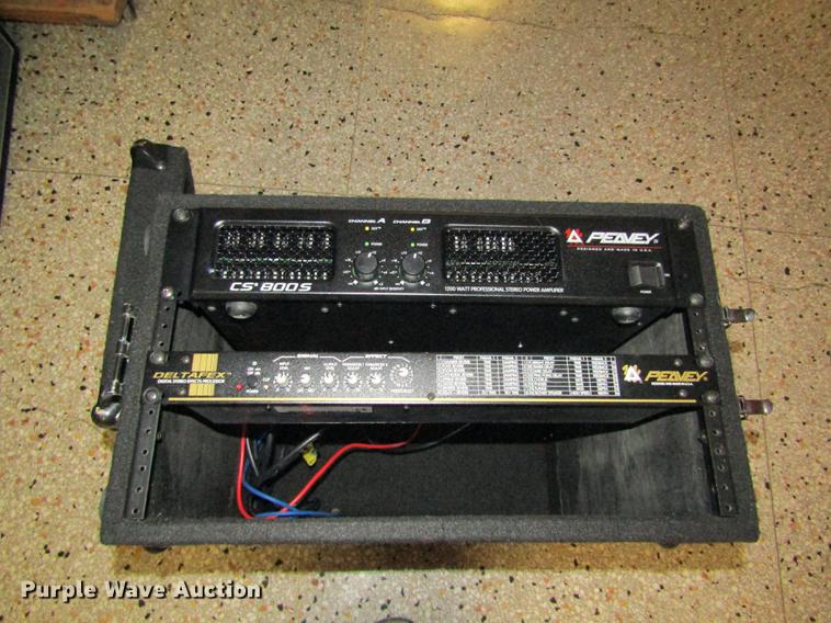 image for item EI9445 Peavey speakers