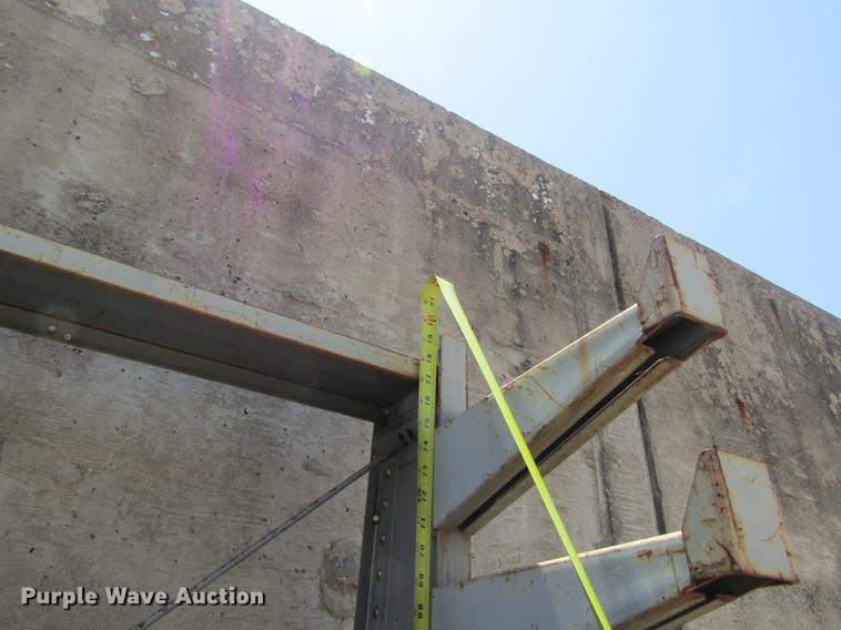 image for item EI9452 Tools