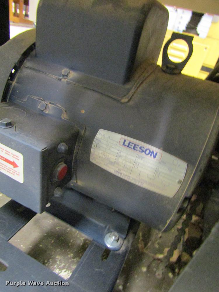 image for item EI9455 Woodmaster W-2675 belt sander