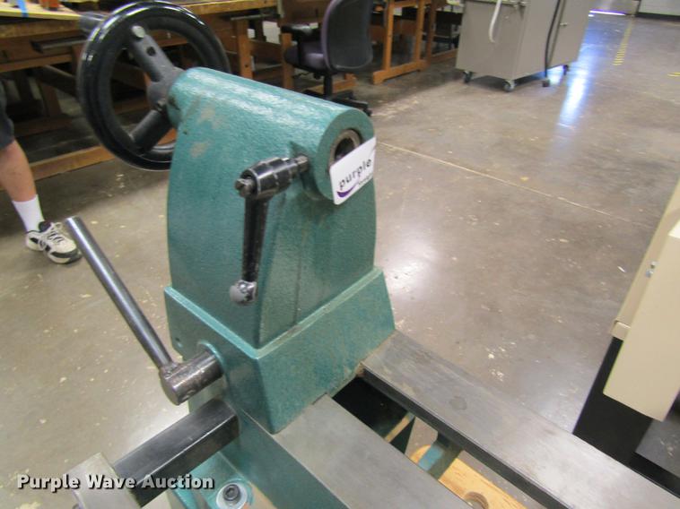 image for item EI9456 Grizzly wood lathe