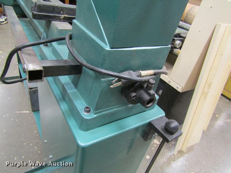 image for item EI9456 Grizzly wood lathe