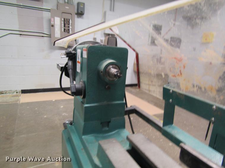 image for item EI9457 Grizzly wood lathe