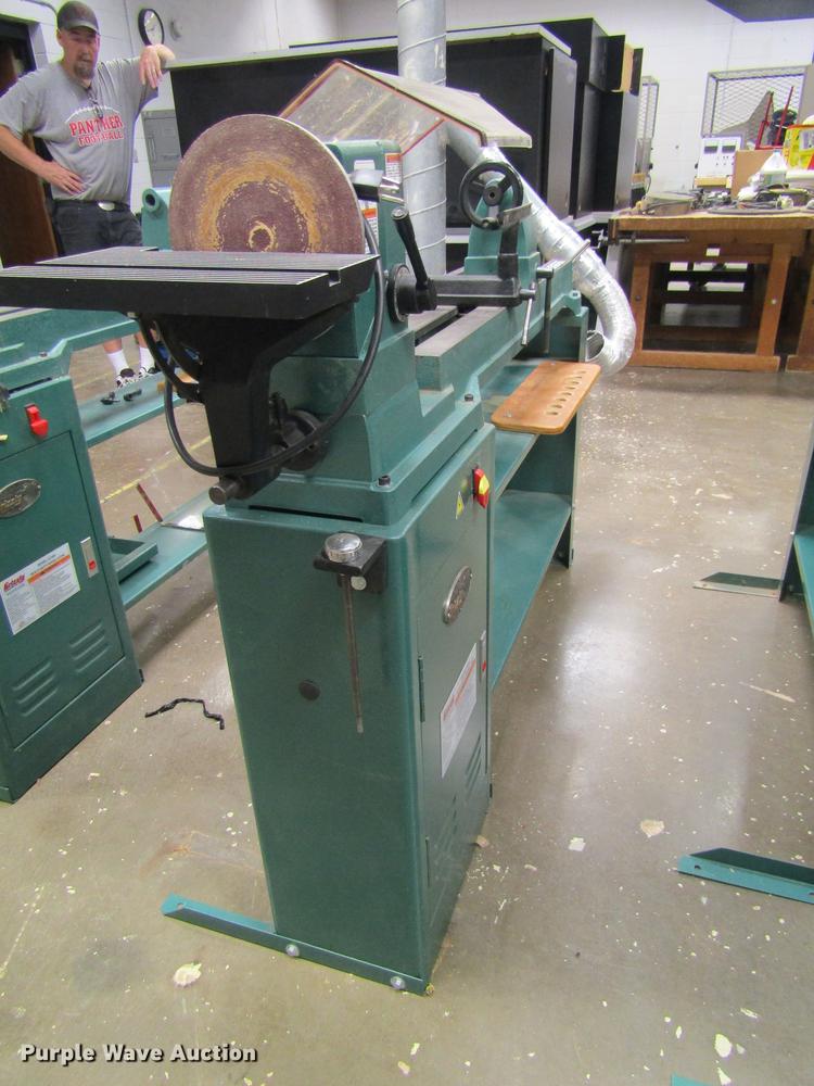 image for item EI9457 Grizzly wood lathe