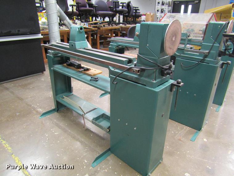 image for item EI9458 Grizzly wood lathe