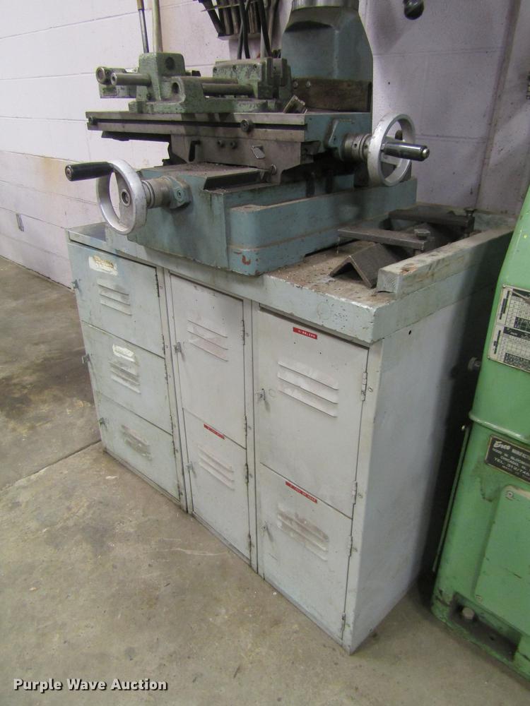 image for item EI9459 Vertical mill