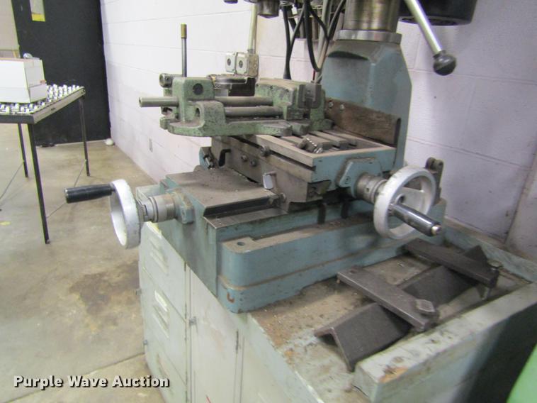 image for item EI9459 Vertical mill