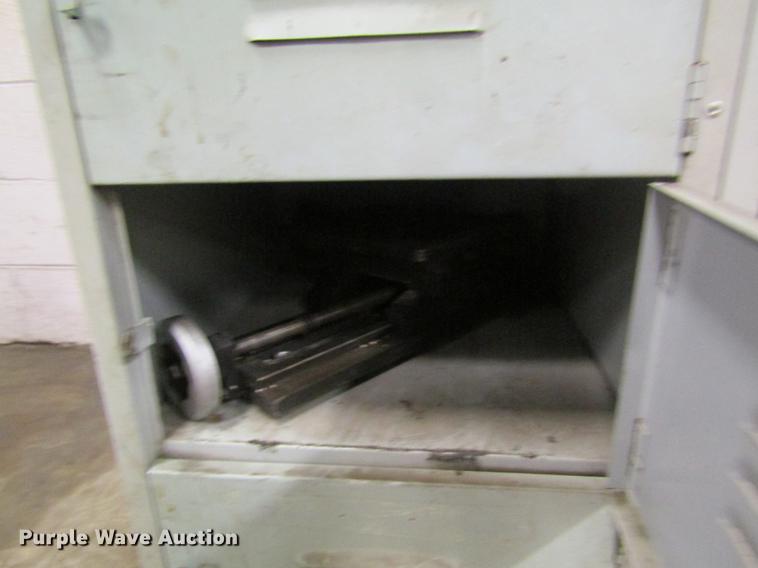 image for item EI9459 Vertical mill