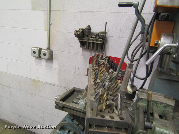 image for item EI9459 Vertical mill