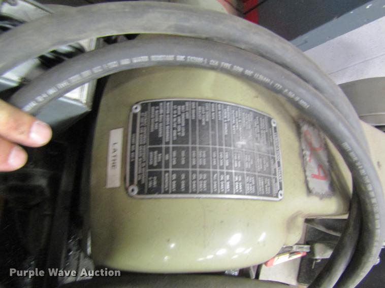 image for item EI9461 Southbend CL0670R metal lathe