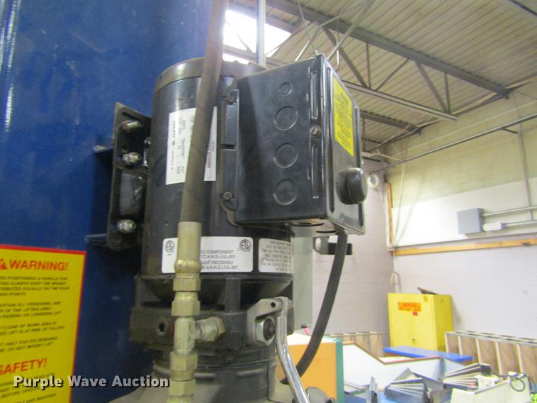 image for item EI9463 Maximizer two post car lift