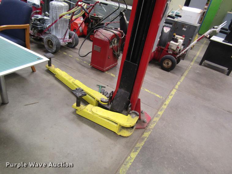image for item EI9465 Ammco SU210SR1 two post car lift