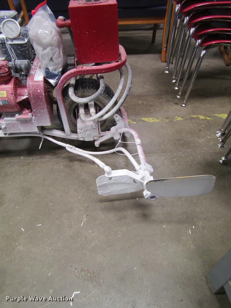 image for item EI9471 Line paint sprayer
