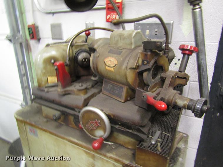 image for item EI9492 Sioux valve grinder