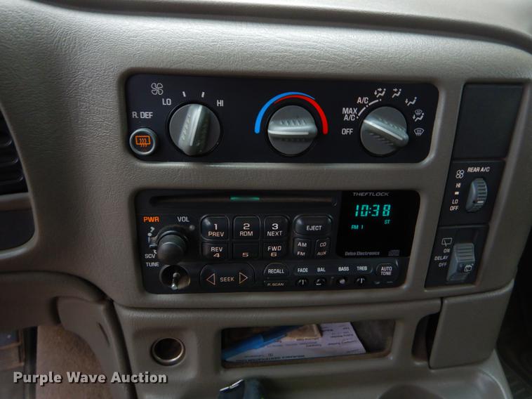 image for item EK9607 2005 Chevrolet Astro van