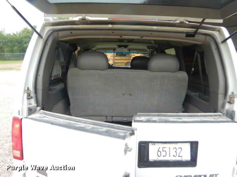 image for item EK9607 2005 Chevrolet Astro van