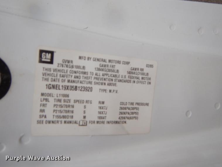 image for item EK9607 2005 Chevrolet Astro van