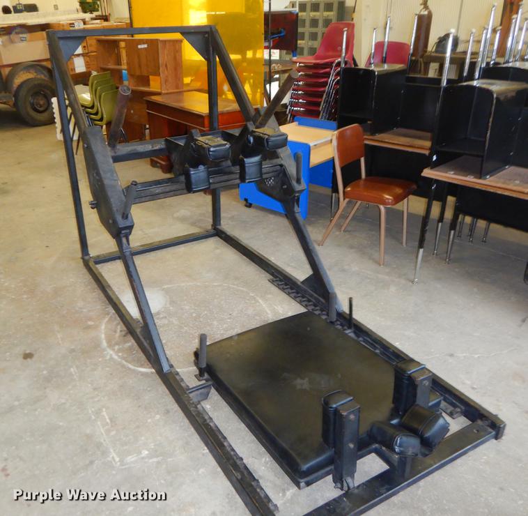 image for item EK9610 Leg press machine