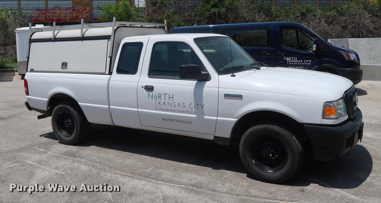 image for item EP9406 2006 Ford Ranger SuperCab pickup truck