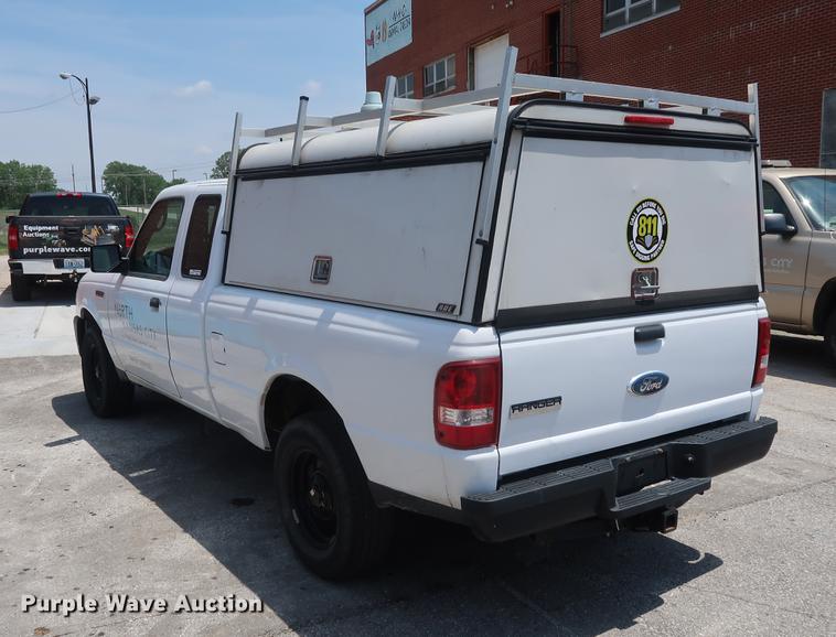 image for item EP9406 2006 Ford Ranger SuperCab pickup truck