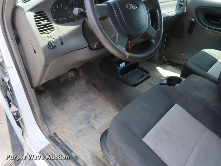 image for item EP9406 2006 Ford Ranger SuperCab pickup truck