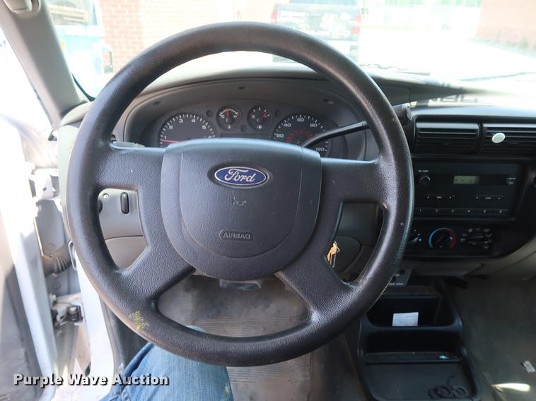 image for item EP9406 2006 Ford Ranger SuperCab pickup truck