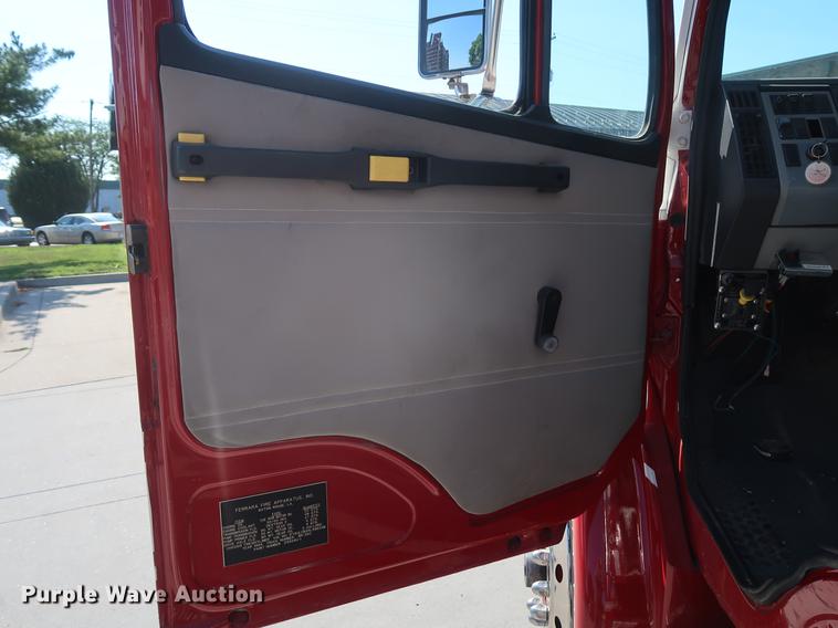 image for item EP9436 1994 Freightliner FL80 Crew Cab hazmat truck