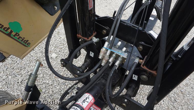 image for item ES9875 Land Pride AFM4211 finish mower