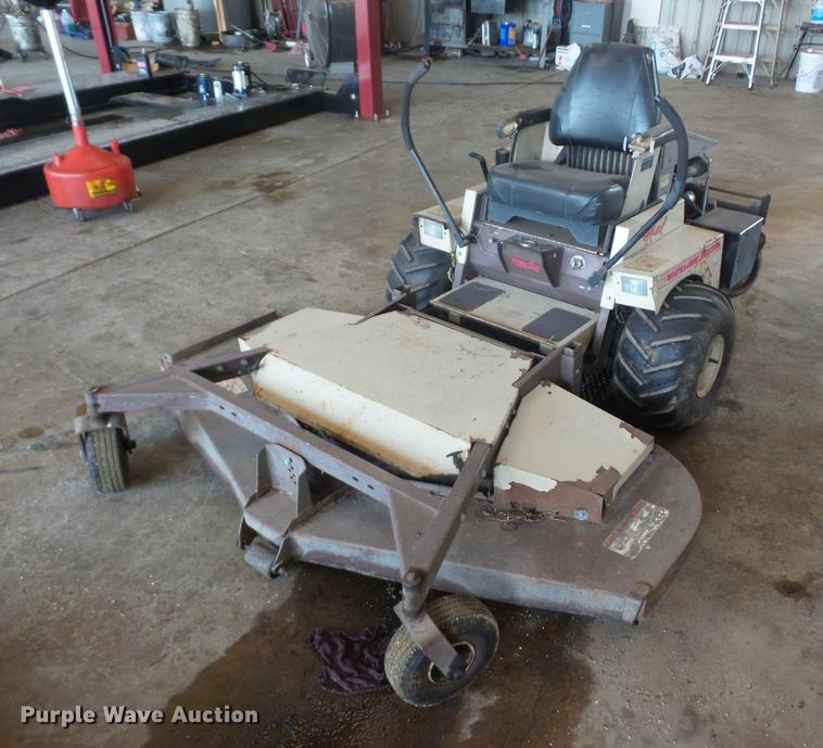 image for item K6268 1993 Grasshopper 725 lawn mower