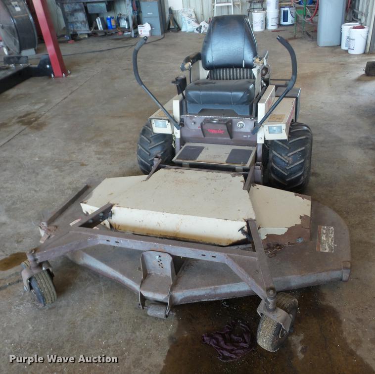 image for item K6268 1993 Grasshopper 725 lawn mower