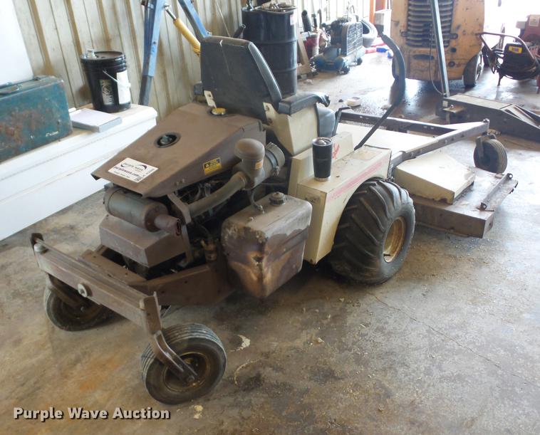 image for item K6268 1993 Grasshopper 725 lawn mower