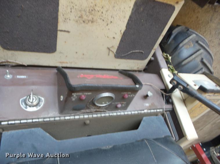 image for item K6268 1993 Grasshopper 725 lawn mower