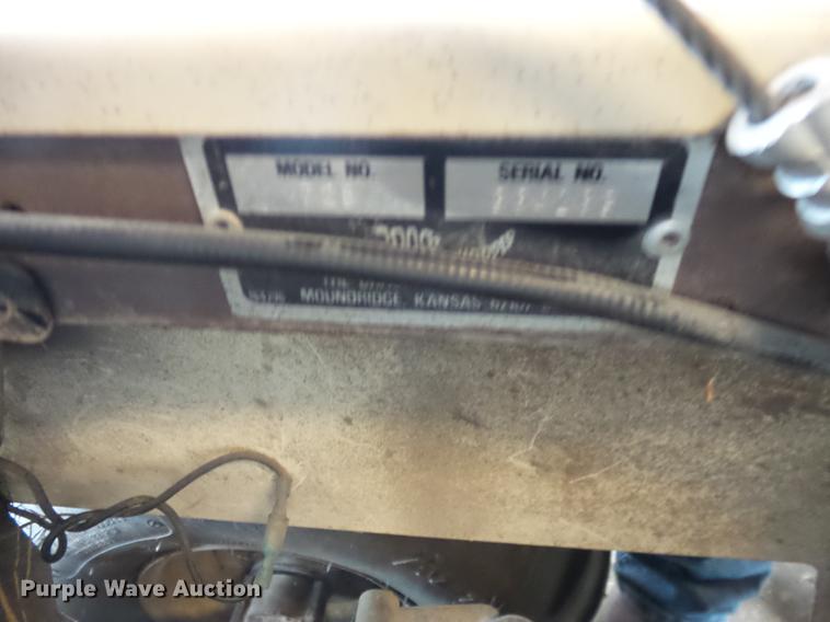 image for item K6268 1993 Grasshopper 725 lawn mower