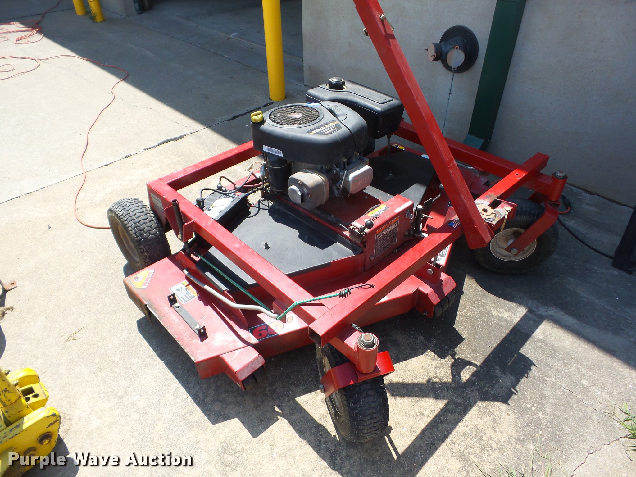 Swisher T1360B1 lawn mower in Fredonia, KS Item DT9403 sold Purple Wave