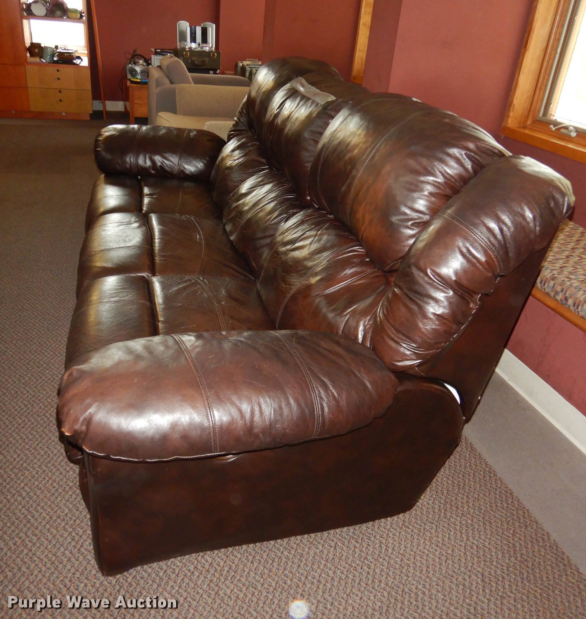 Furniture in Kansas City, KS Item EK9454 sold Purple Wave