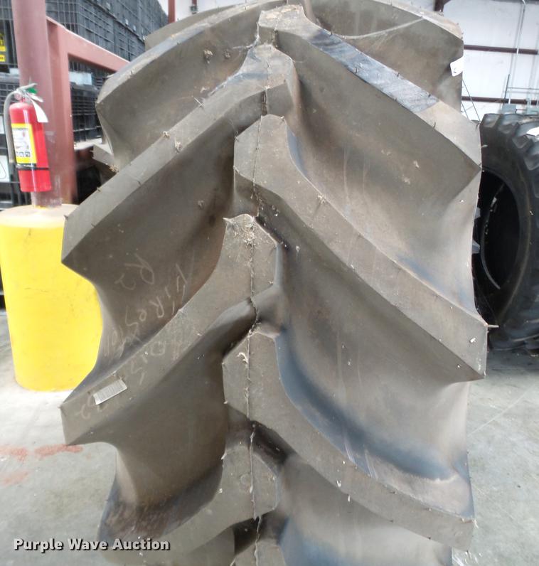 image for item CD9555 (2) Firestone R-2 30.5-32 tires