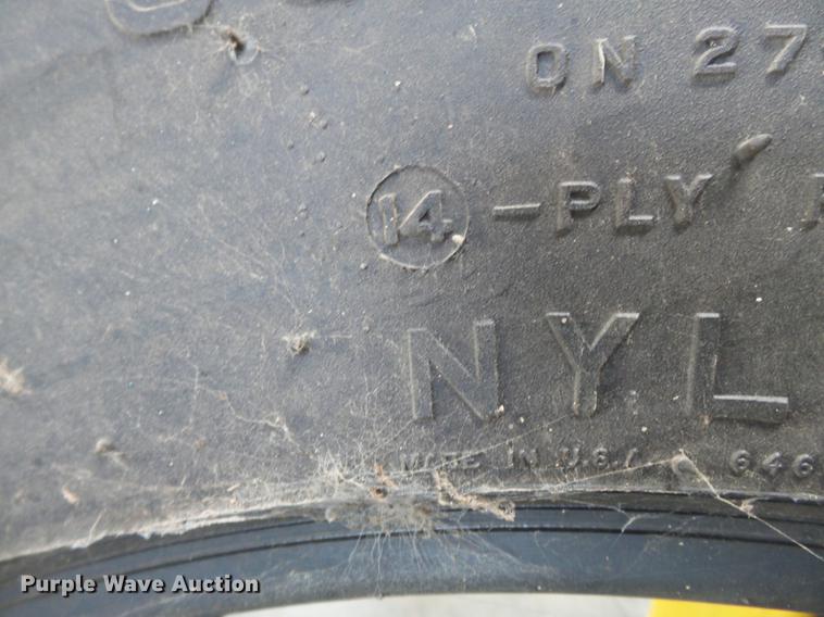 image for item CD9555 (2) Firestone R-2 30.5-32 tires