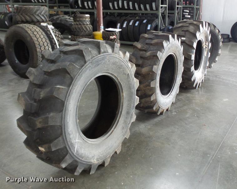 image for item CD9556 (4) tires