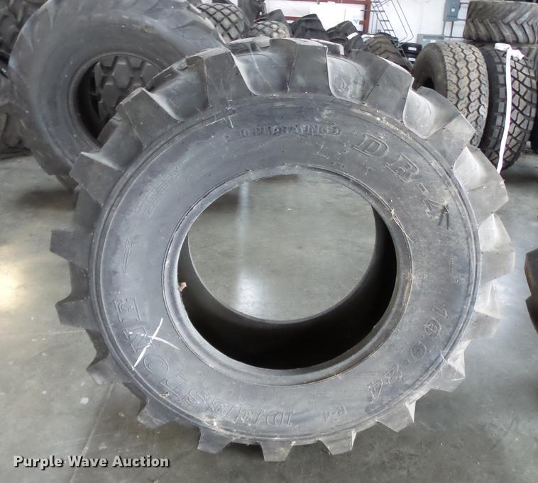 image for item CD9556 (4) tires