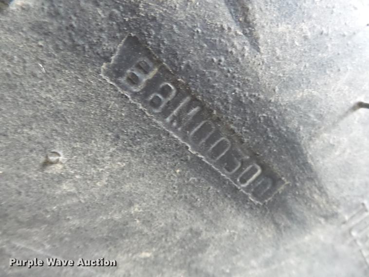 image for item CD9556 (4) tires