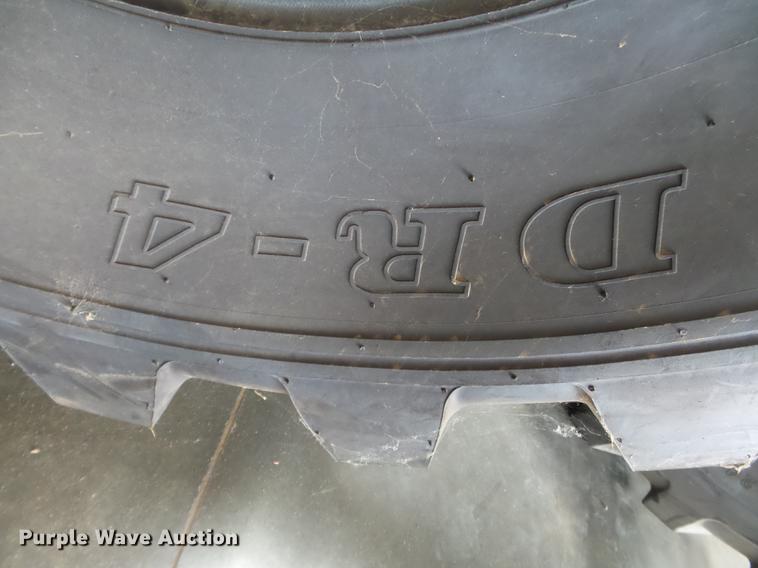 image for item CD9556 (4) tires