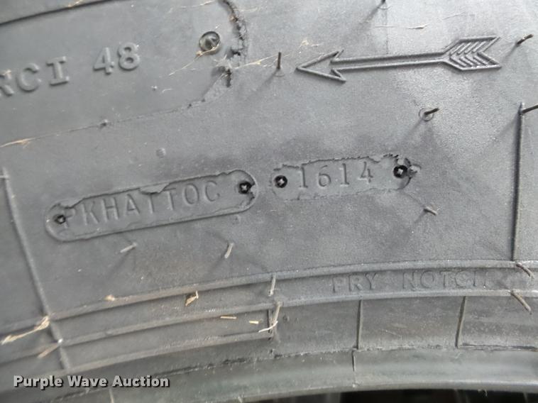 image for item CD9561 (5) tires