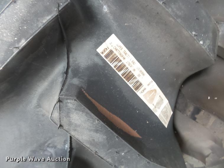 image for item CD9561 (5) tires