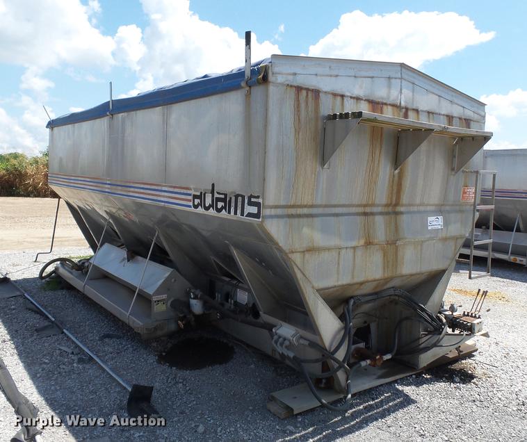 image for item DB7094 Adams 600T fertilizer tender bed